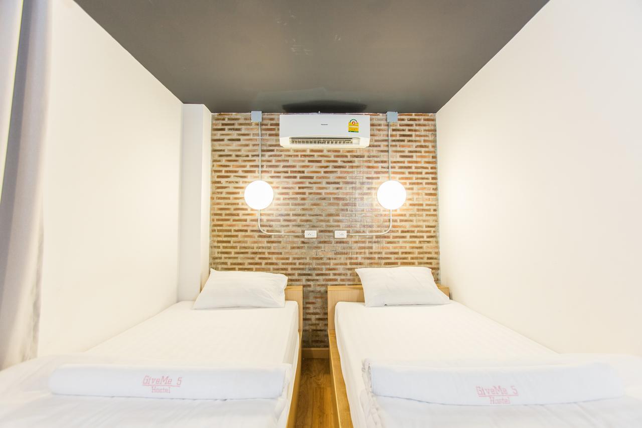 Give Me 5 Hostel Chiang Mai Dış mekan fotoğraf